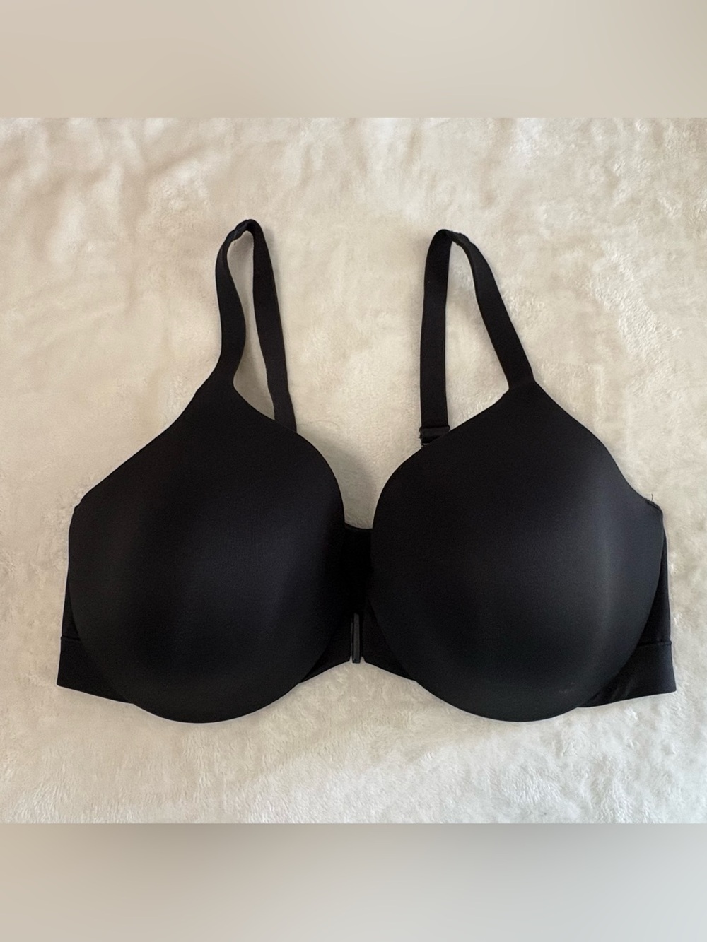 Cacique Black Lightly Lined Full Coverage Bra Size 40DDD Underwire Front Closure